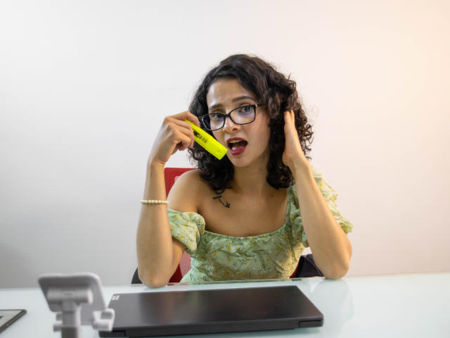 AshlyRogers - Live sex cam - 18435514