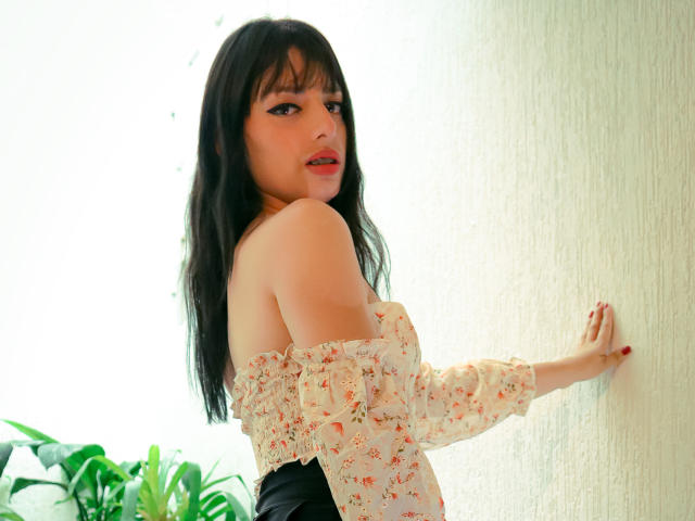 LeticiaFlorenz - сексуальная веб-камера в реальном времени - 18436058