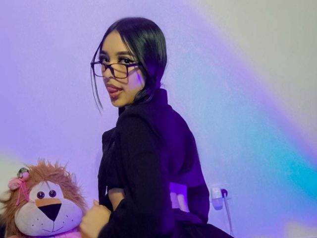 CharlotteSquirtg - ライブポルノ&amp;セックスカム - 18438442