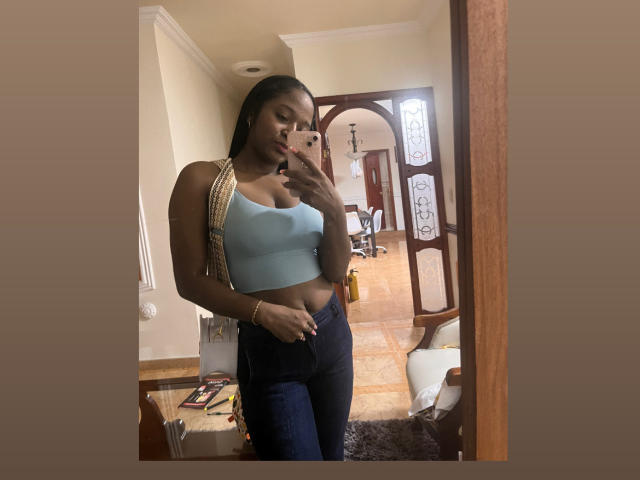 MelanyScoth - Live Sex Cam - 18439066