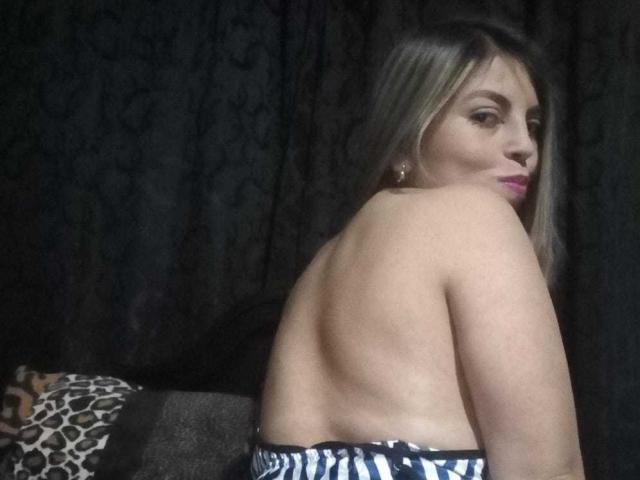 MartiinaSantana - Live porn &amp; sex cam - 18440410