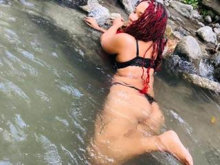 MiaCollins69 - Live porn &amp; sex cam - 18440666