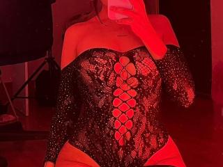 QueenSquirty - Live porn &amp; sex cam - 18442226