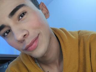 SantiagoRamos - Live porn &amp; sex cam - 18442458