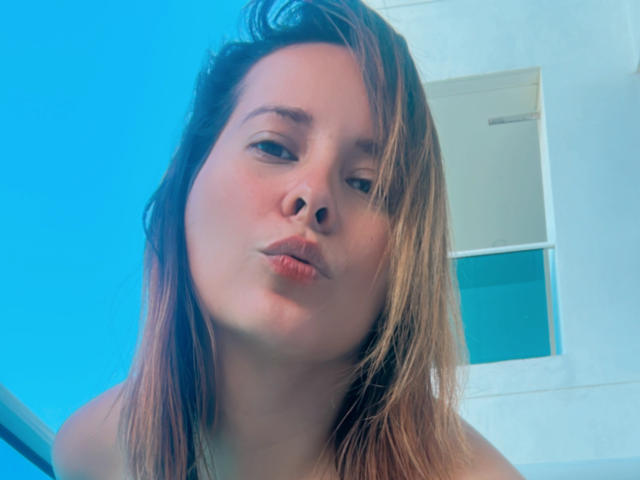 SaritaVelez - Sexe cam en vivo - 18444118