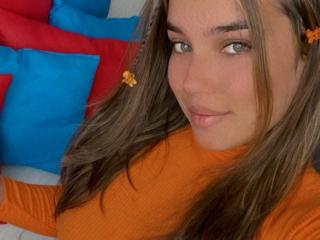 CelesteMitchell - Live porn &amp; sex cam - 18446274