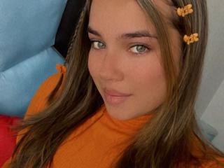 CelesteMitchell - Live porn &amp; sex cam - 18446286