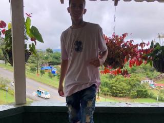 LuccasBigCock - Camera khiêu dâm &amp; quyến rũ trực tiếp - 18448854