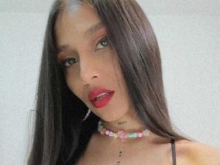 MiaLaurenth - Live porn &amp; sex cam - 18450922