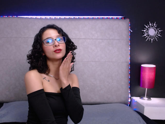 AshlyRogers - Camera khiêu dâm &amp; quyến rũ trực tiếp - 18452786