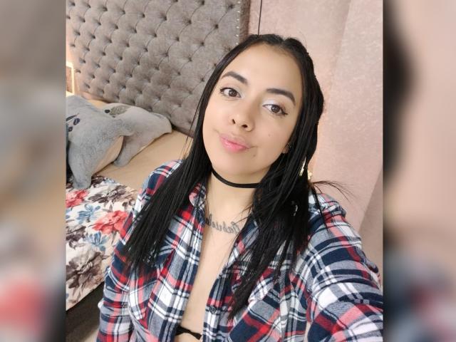 AlinaReyes - Live porn &amp; sex cam - 18457510