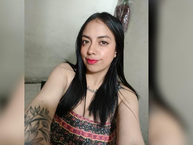 AlinaReyes - Live porn &amp; sex cam - 18457574