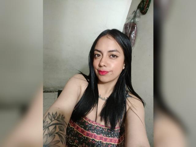 AlinaReyes - Live sexe cam - 18459794