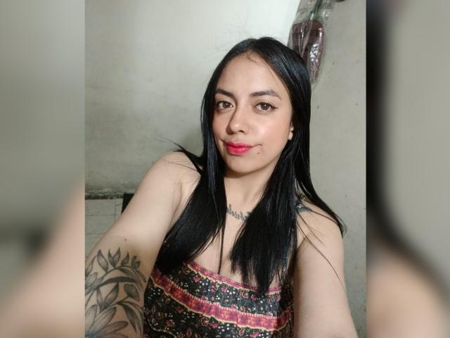 AlinaReyes - Live porn &amp; sex cam - 18460398