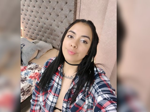 AlinaReyes - Live sexe cam - 18460410
