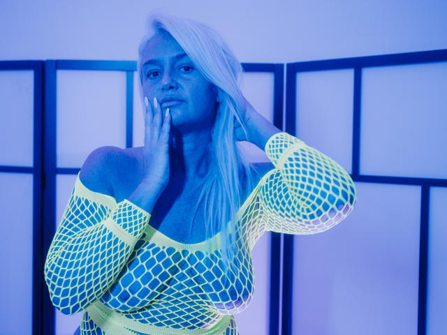 BonniieBlue - Live porn &amp; sex cam - 18461950