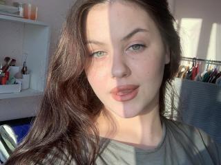 AmberWest - Live porn &amp; sex cam - 18463262