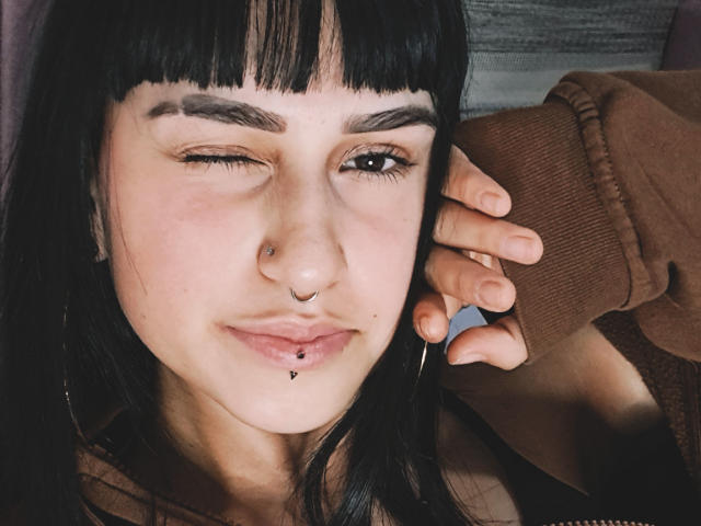 MiaSteele - Live porn &amp; sex cam - 18469078