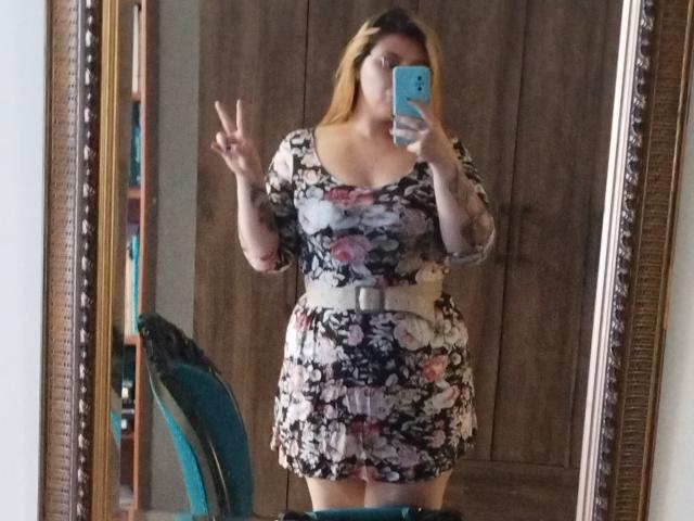 RebeccaSimmons - Camera khiêu dâm &amp; quyến rũ trực tiếp - 18471630