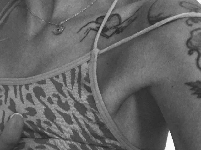 Julaiya - Live sex cam - 18478642