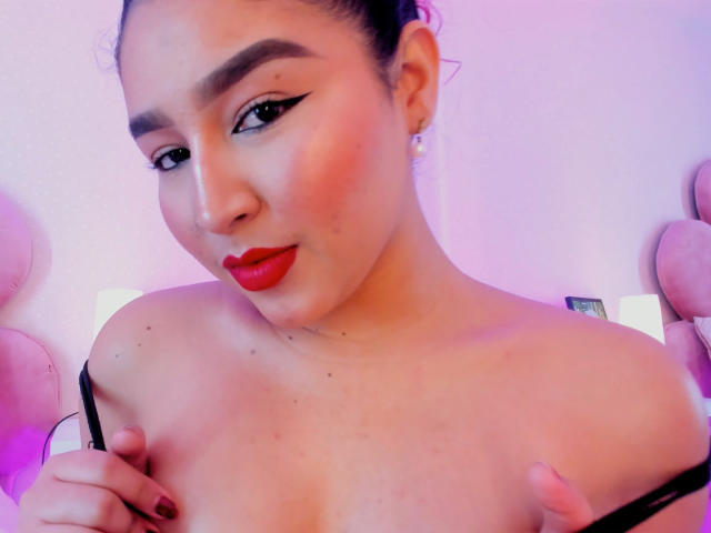 SaraSpanic - Live porn &amp; sex cam - 18478962