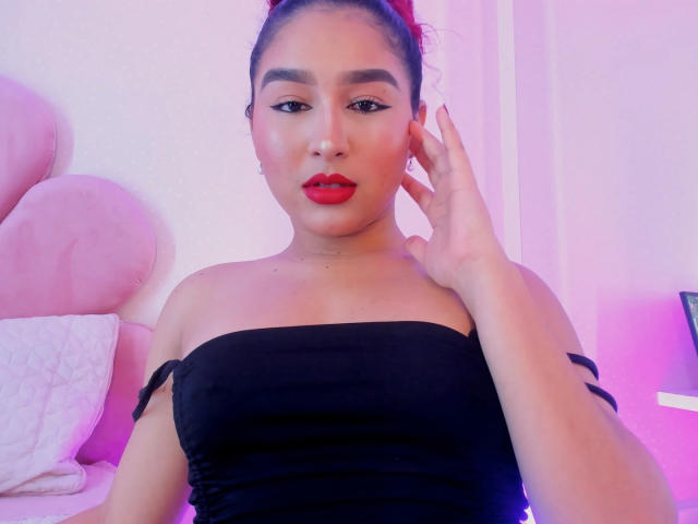 SaraSpanic - Live porn &amp; sex cam - 18478970