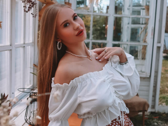 ViolettaSteward - Live porn &amp; sex cam - 18480846