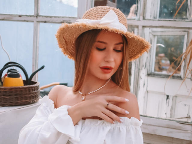 ViolettaSteward - Live porn &amp; sex cam - 18480878