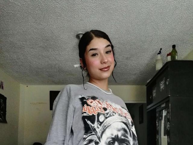 CinthyaGomez - сексуальная веб-камера в реальном времени - 18481086