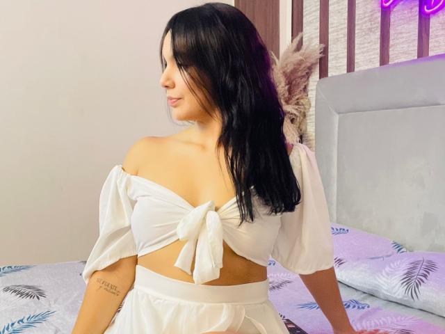 AlondraWm - ライブポルノ&amp;セックスカム - 18483990