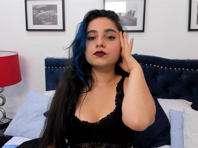 EvaMoretti - Porno na żywo i seks kamera - 18484486