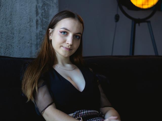 EbigeilStuf - Live porn &amp; sex cam - 18485190