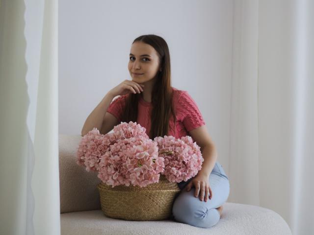 EbigeilStuf - Live Sex Cam - 18485530