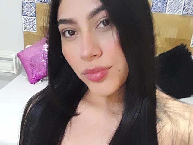 LiaIvanov - Live sexe cam - 18489478