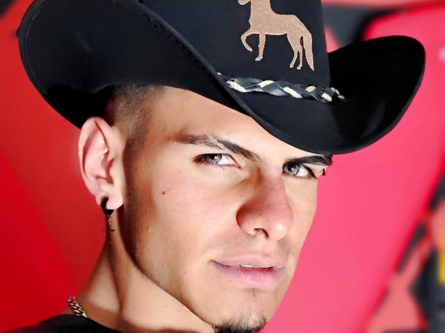 KevinMiller - Live porn &amp; sex cam - 18489998