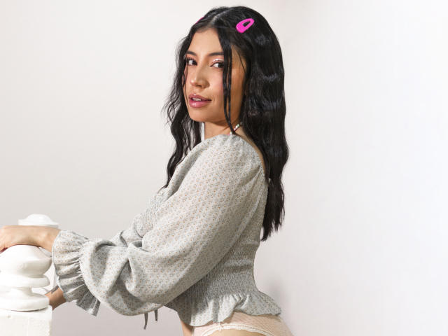 LorenDiaz - Live porn &amp; sex cam - 18490086