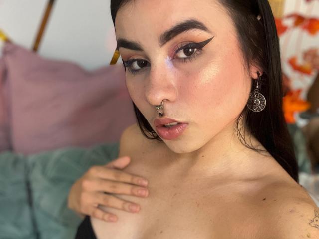 GaiaJones - сексуальная веб-камера в реальном времени - 18494246