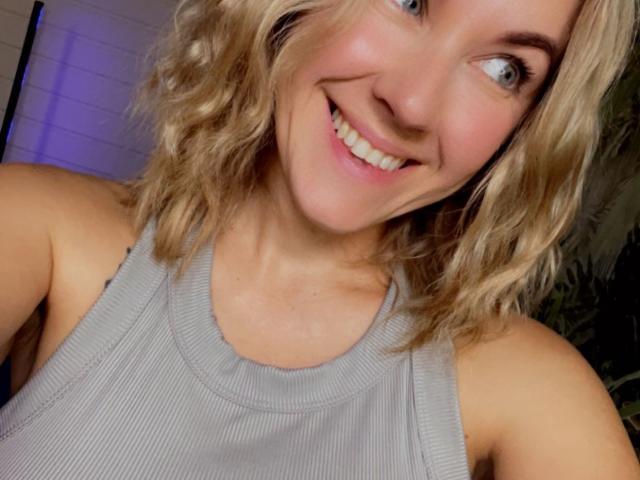 Misstyk - Live sexe cam - 18497694