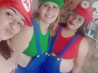 LesbiFourMilfs - Live sex cam - 18498562