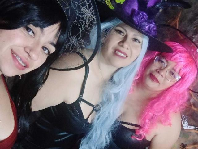 LesbiFourMilfs - Live sex cam - 18498566