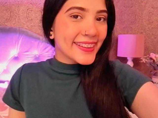 AlexaRossi - Élő pornó és szexkamera - 18498746