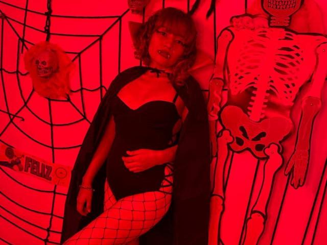 AlixJohanson - Live porn &amp; sex cam - 18499050
