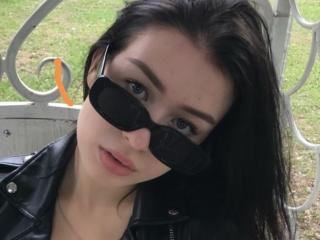 YourSexyDevil - Live porn &amp; sex cam - 18502690