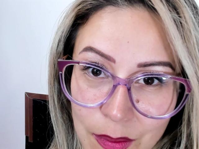 Contelaya - Live sex cam - 18504350