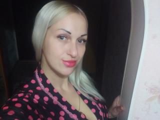 WhiteQueenX - Live porn &amp; sex cam - 18504506