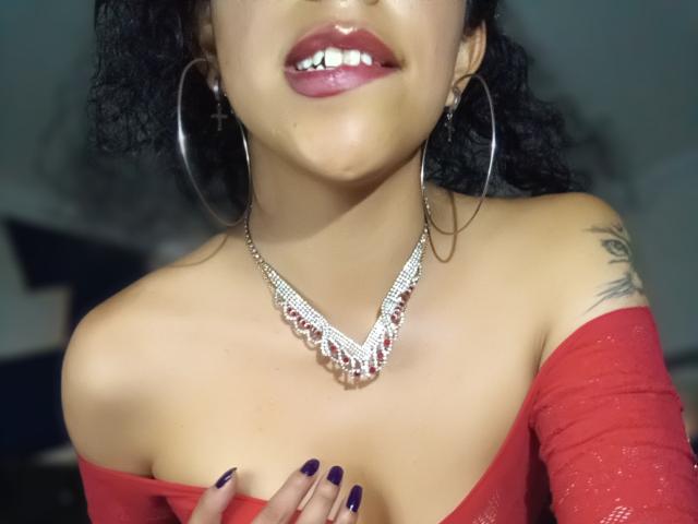 NicolWendy - Live Sex Cam - 18504702