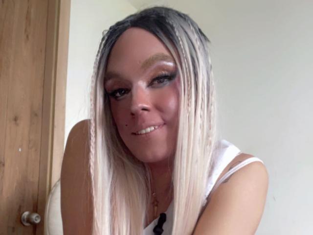 ValeryNicolxSantana - Live porn &amp; sex cam - 18506522