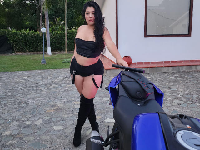 AgathaColinss - Live porn &amp; sex cam - 18507150