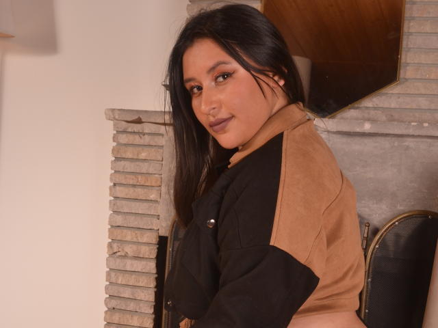 RafaelaGarcia - Camera khiêu dâm &amp; quyến rũ trực tiếp - 18508010