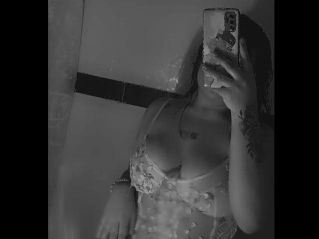 AnahiCooper - Élő pornó és szexkamera - 18508694